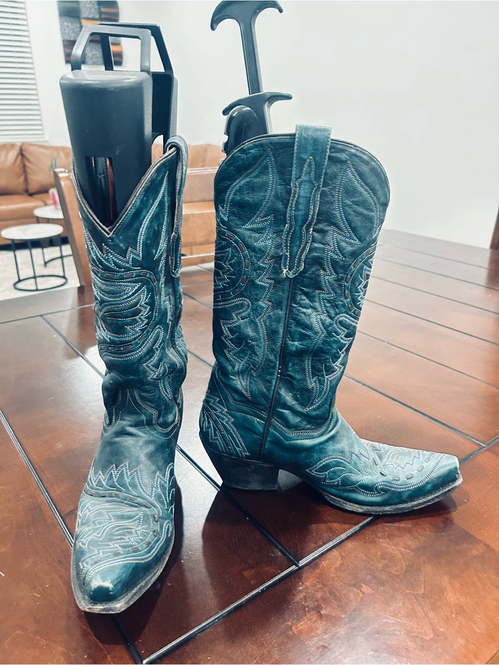 Dan Post Teal Embroidered Western Heeled Boots 7.5